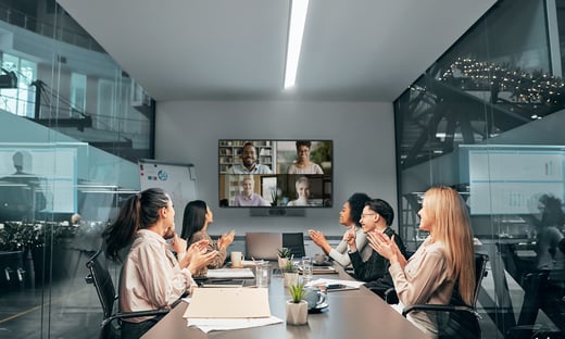 MeetingBar-Lifestyle+(1)